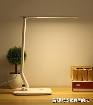 國內外護眼燈品牌排行榜 松下 安汰藍和飛利浦護眼燈上榜